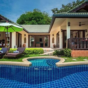 Idyllic Samui Beach Villa Resort